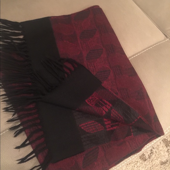 Museum of Fine Arts Boston scarf 100% wool - Picture 5 of 6